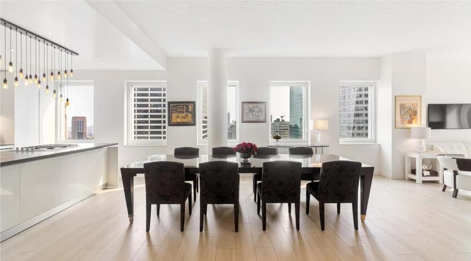Exclusive Luxury Manhattan Penthouse Apartment, Sleeps 10, Midtown Apartment in Midtown