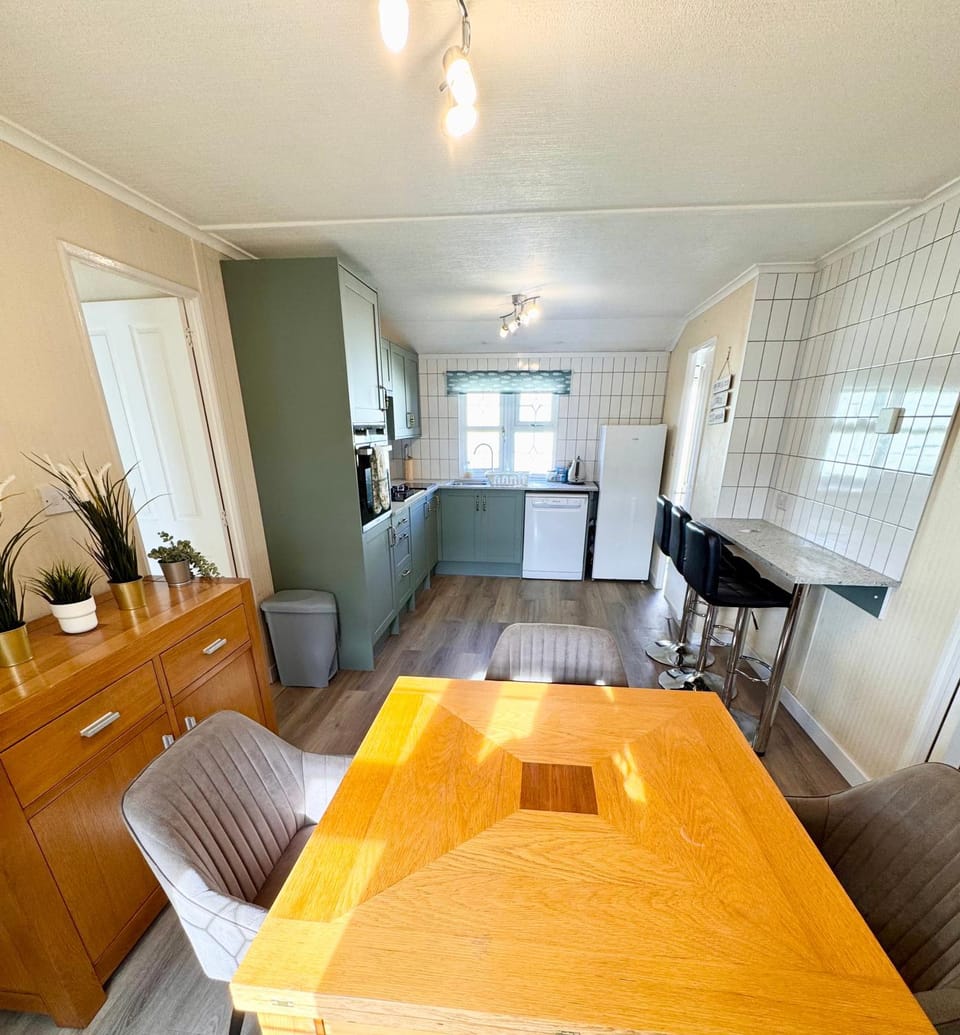 Luxury spacious lodge on Trimingham house caravan park, near Cromer and Mundesley House in North Norfolk District
