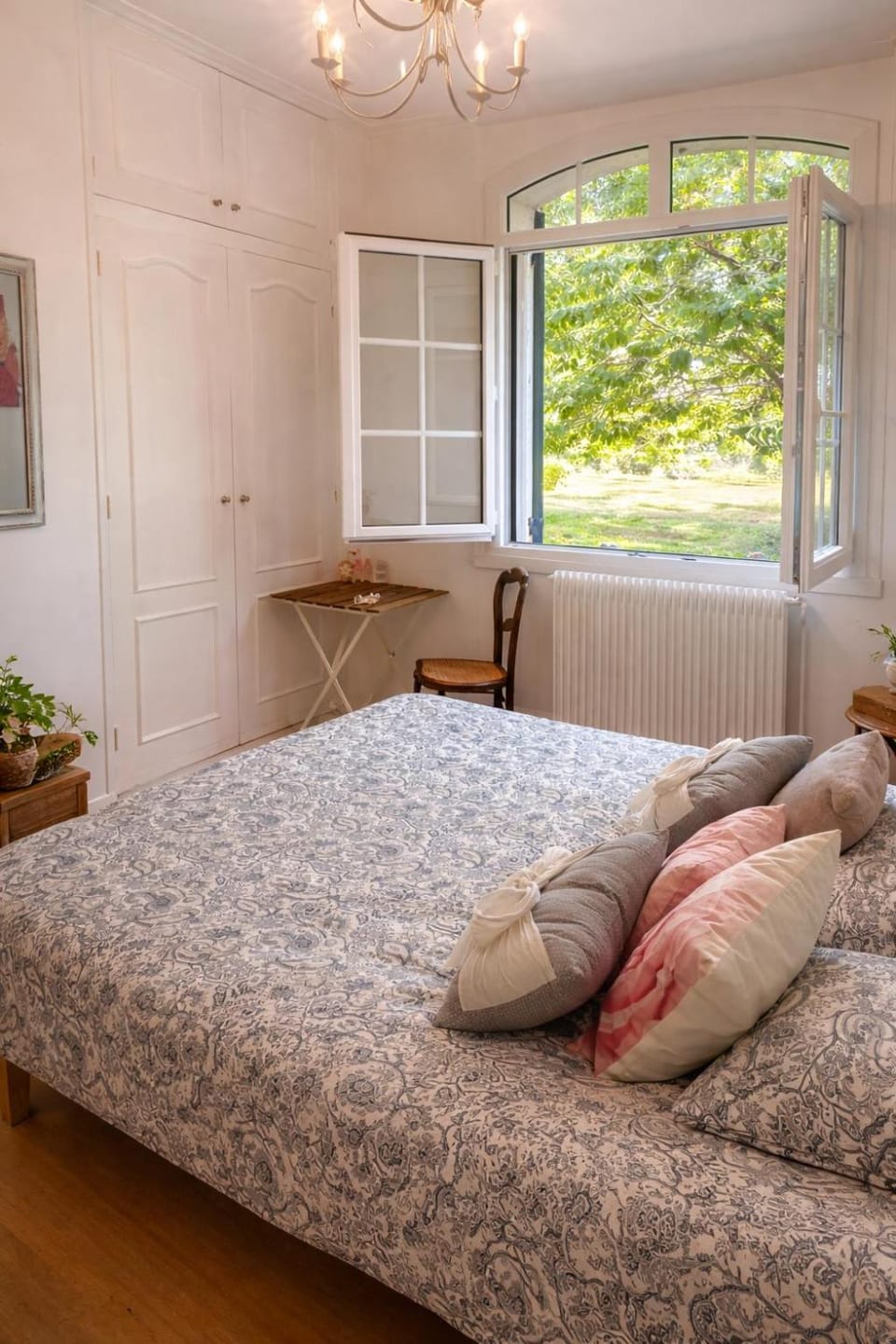 Au Cœur des Acacias Bed and Breakfast in Occitanie