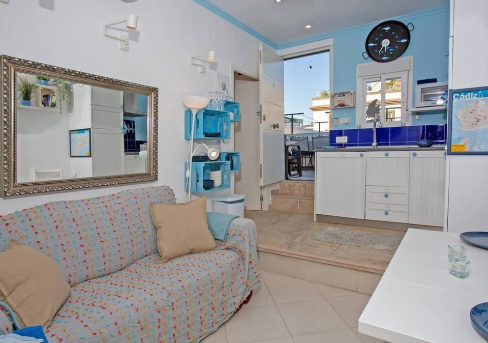 Cadizz - El Faro del Manteca - Terraza privada barrio de la Viña - La Caleta Apartment in Cadiz