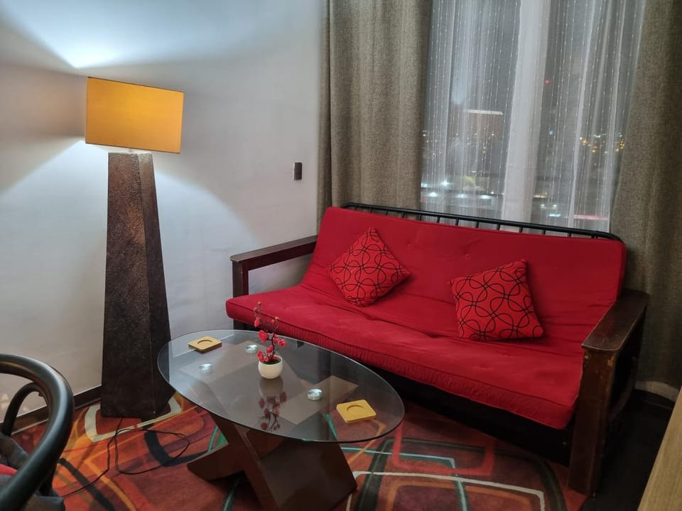 Condominio en Pleno Centro de La Florida Apartment in Santiago