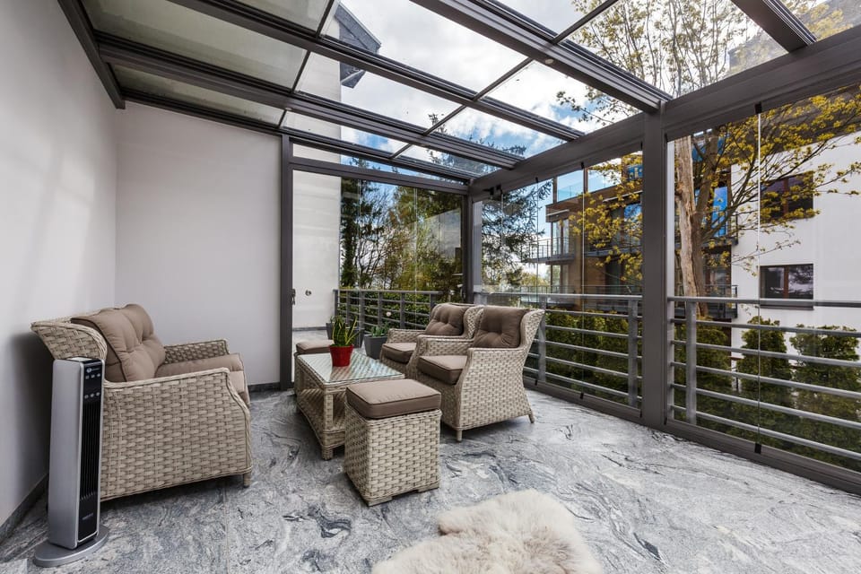 Balcony/Terrace, Balcony/Terrace