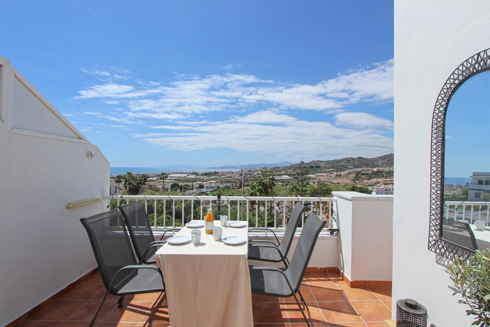 View (from property/room), Balcony/Terrace