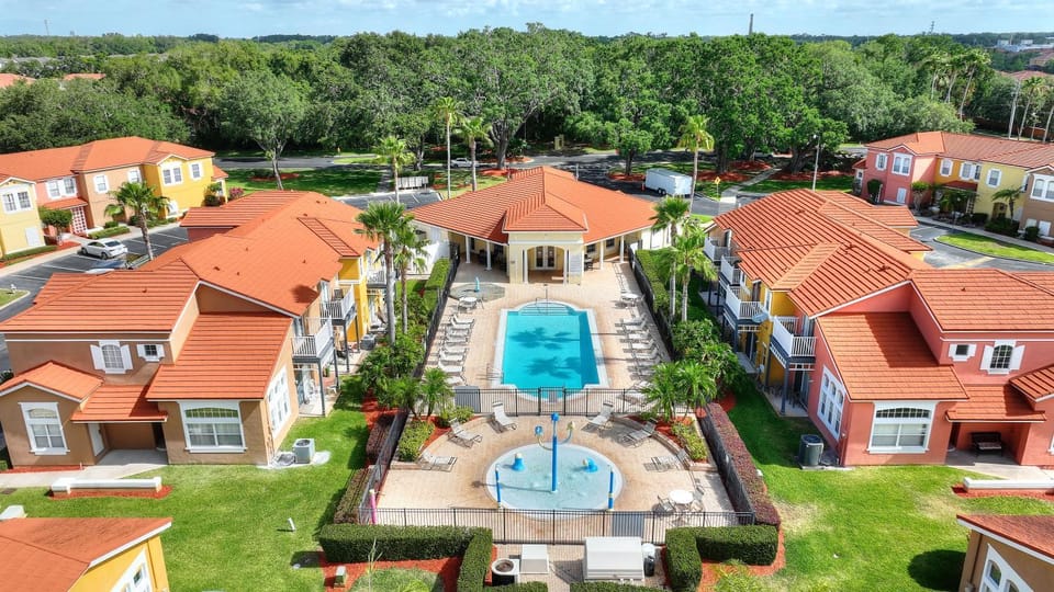 Allure - Sleeps 8 - 3 BDM - Disney House in Kissimmee