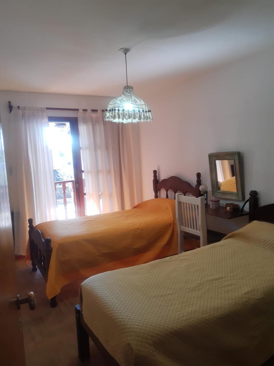 Hospedaje familiar Lilia, Ezeiza airport, Hospital Bicentenario Monte Grande Bed and Breakfast in Uruguay