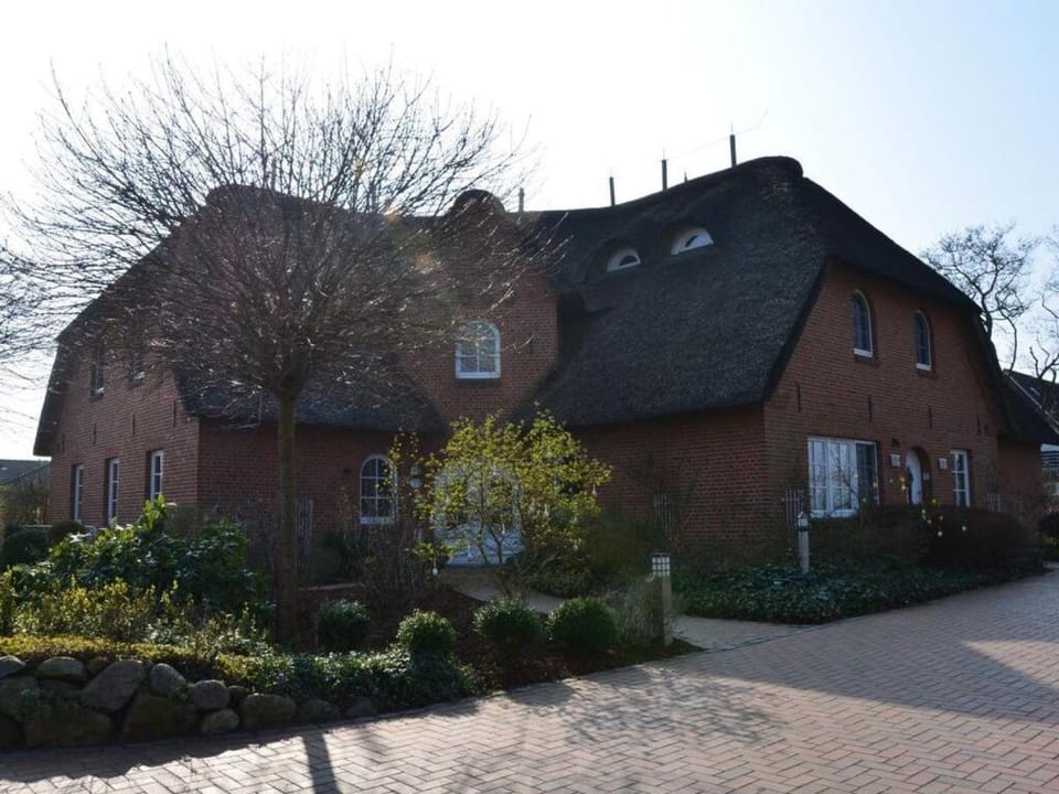 Property building, Other