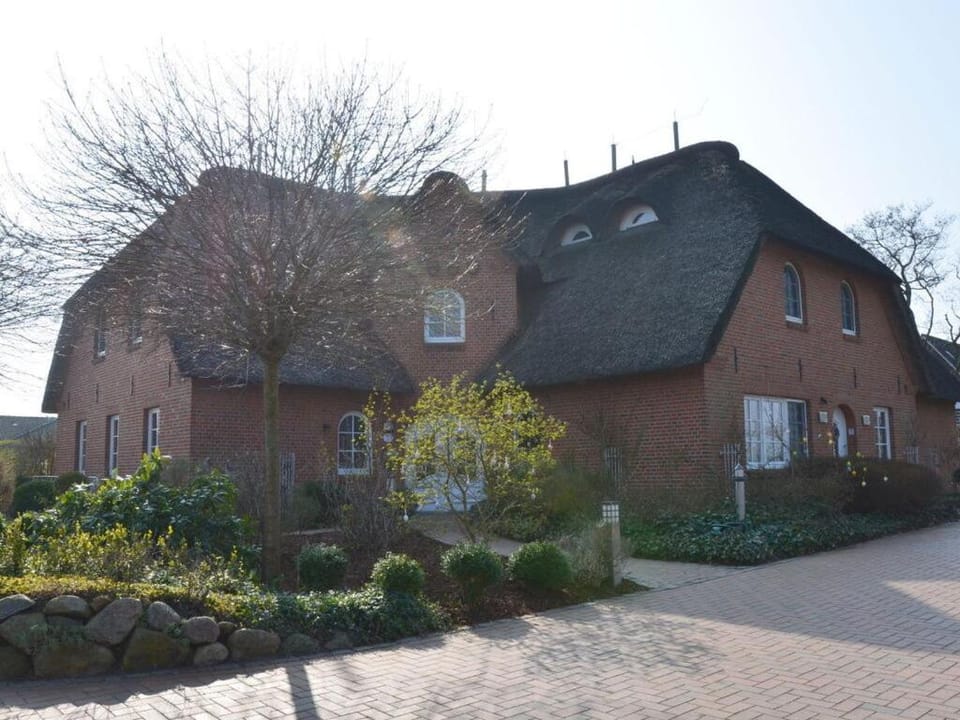 Property building, Other