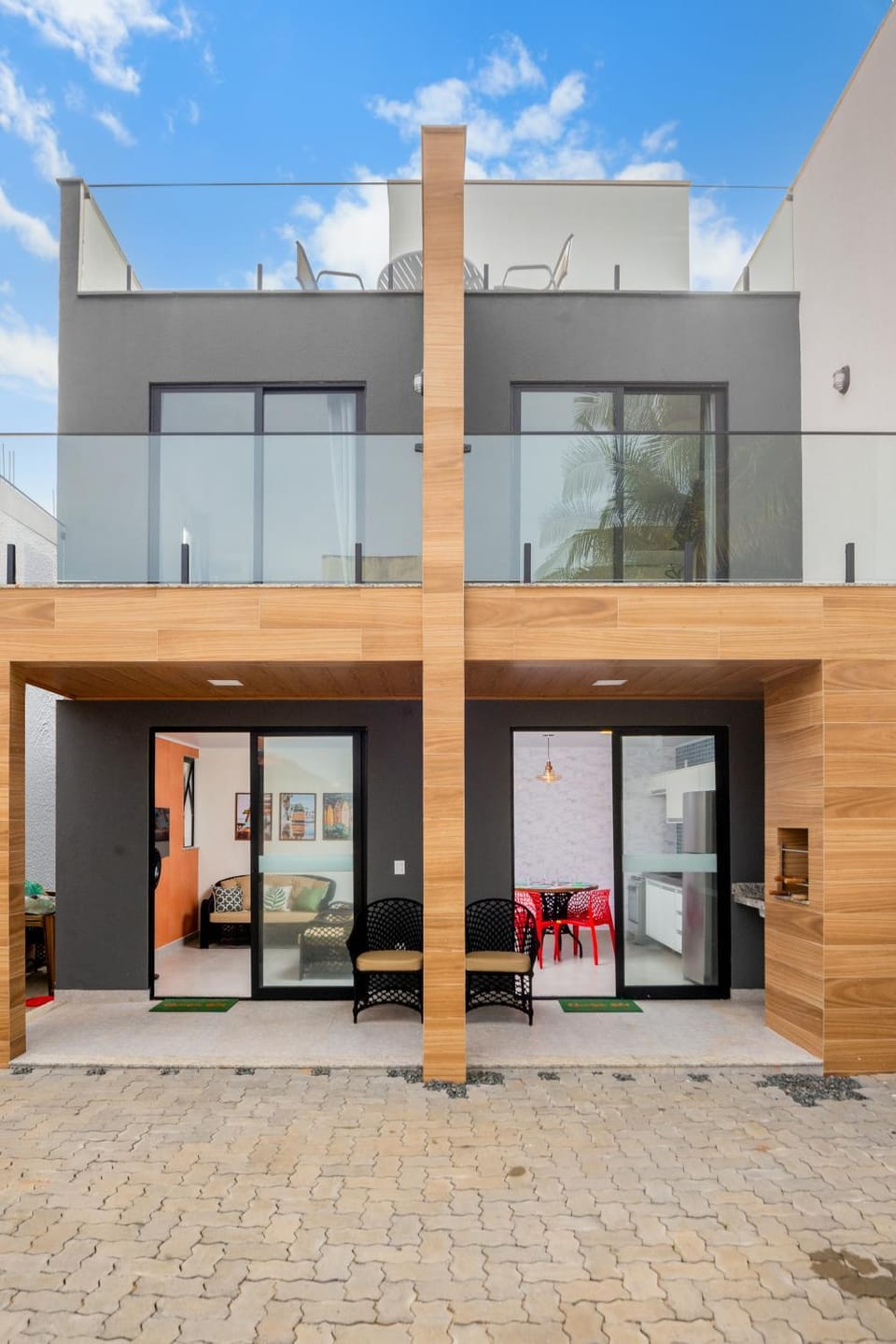 Property building, Day