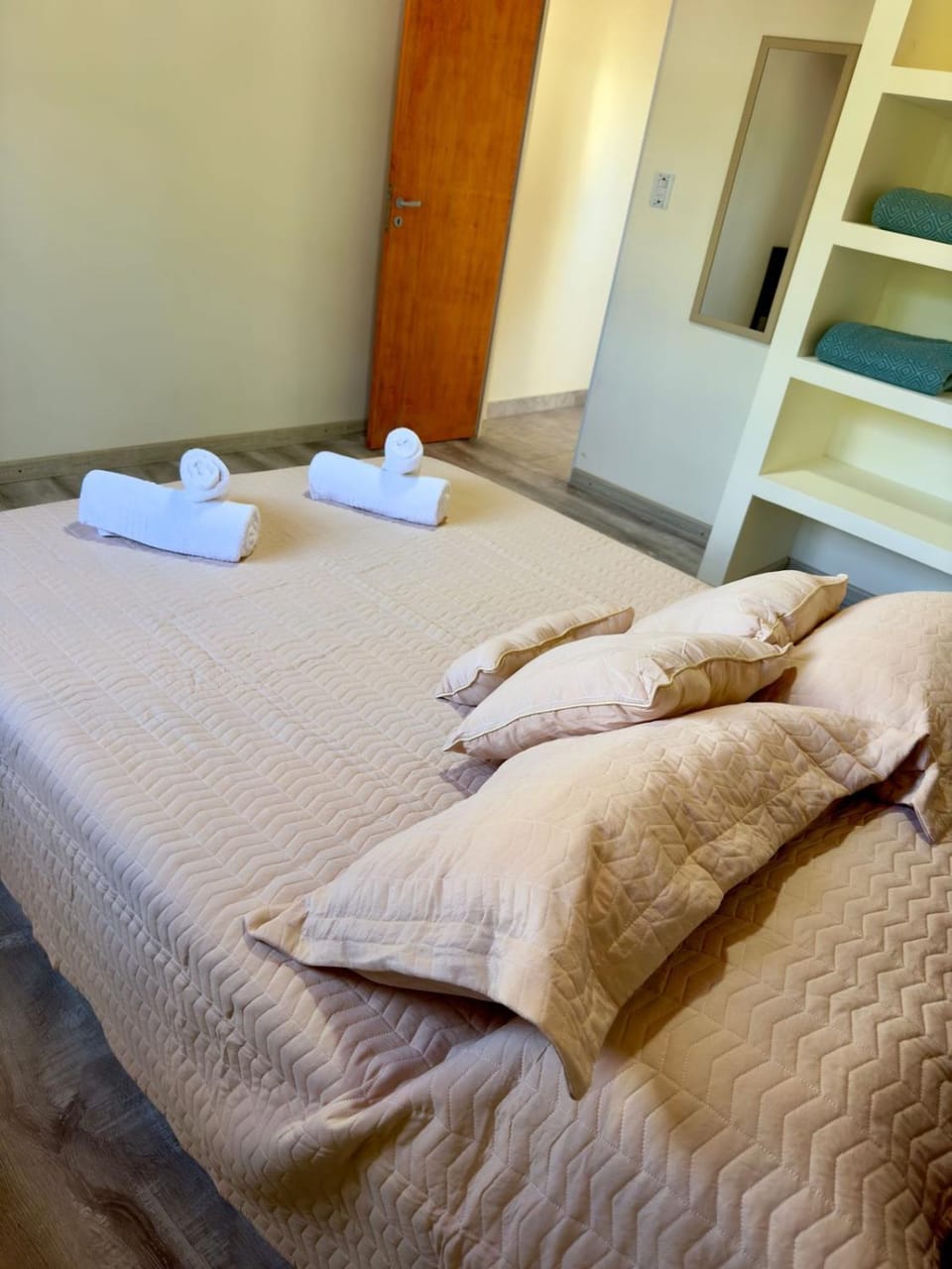 Bed, Photo of the whole room, Bedroom, towels