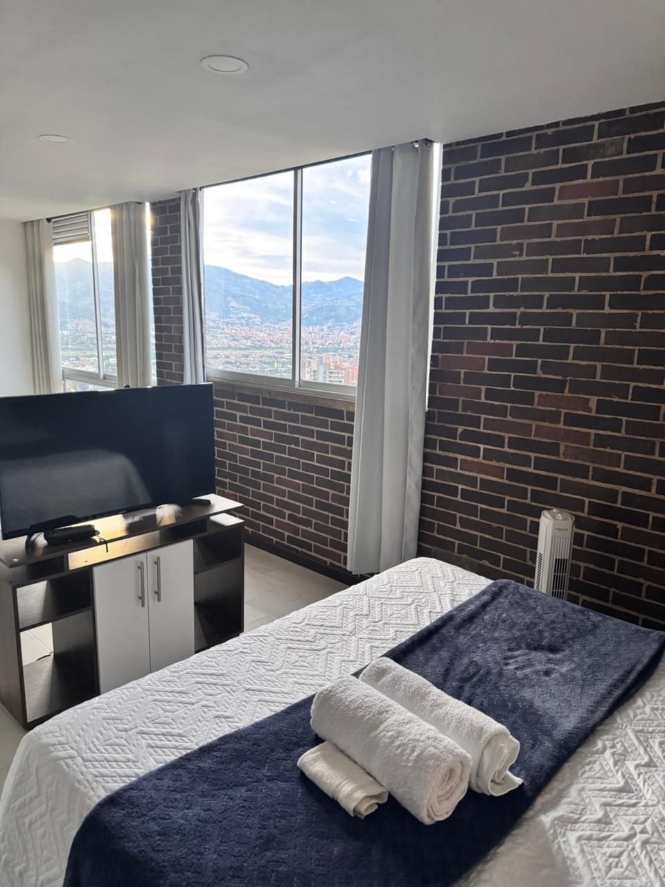 2211 Despierta en poblado Medellín - Vista panorámica Apartment in Medellin