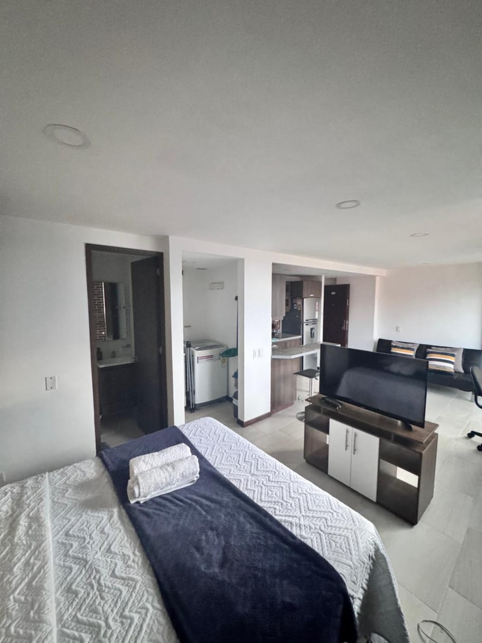2211 Despierta en poblado Medellín - Vista panorámica Apartment in Medellin