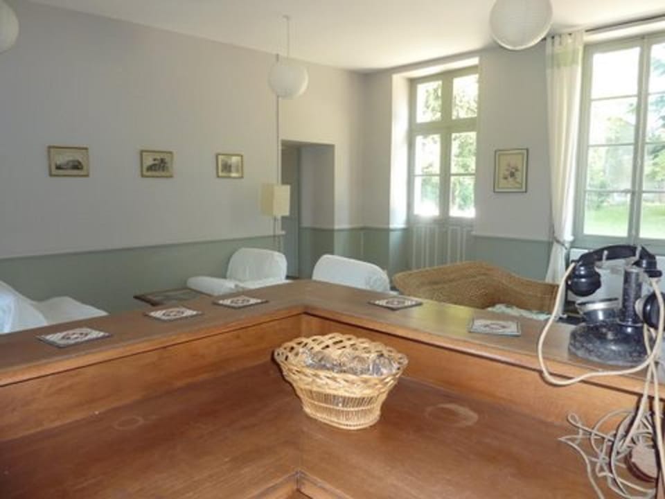 Luxueux Château près de Blois - 8 chambres, cheminée, parc arboré, proche Châteaux de la Loire - FR-1-491-336 House in Centre-Val de Loire