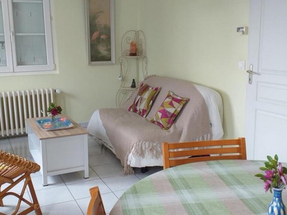 Gîte familial proche des châteaux de la Loire, animaux admis, jardin privé - FR-1-491-343 House in Centre-Val de Loire