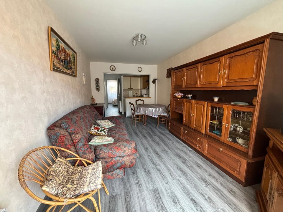 Appartement Confortable à 100m de la Plage, Centre-ville Les Sables-d'Olonne Apartment in Les Sables-d'Olonne