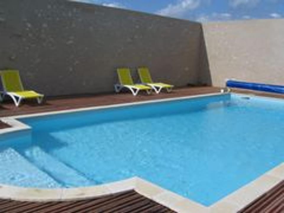 Gîte moderne avec grande piscine chauffée et animaux acceptés - FR-1-491-355 House in Centre-Val de Loire