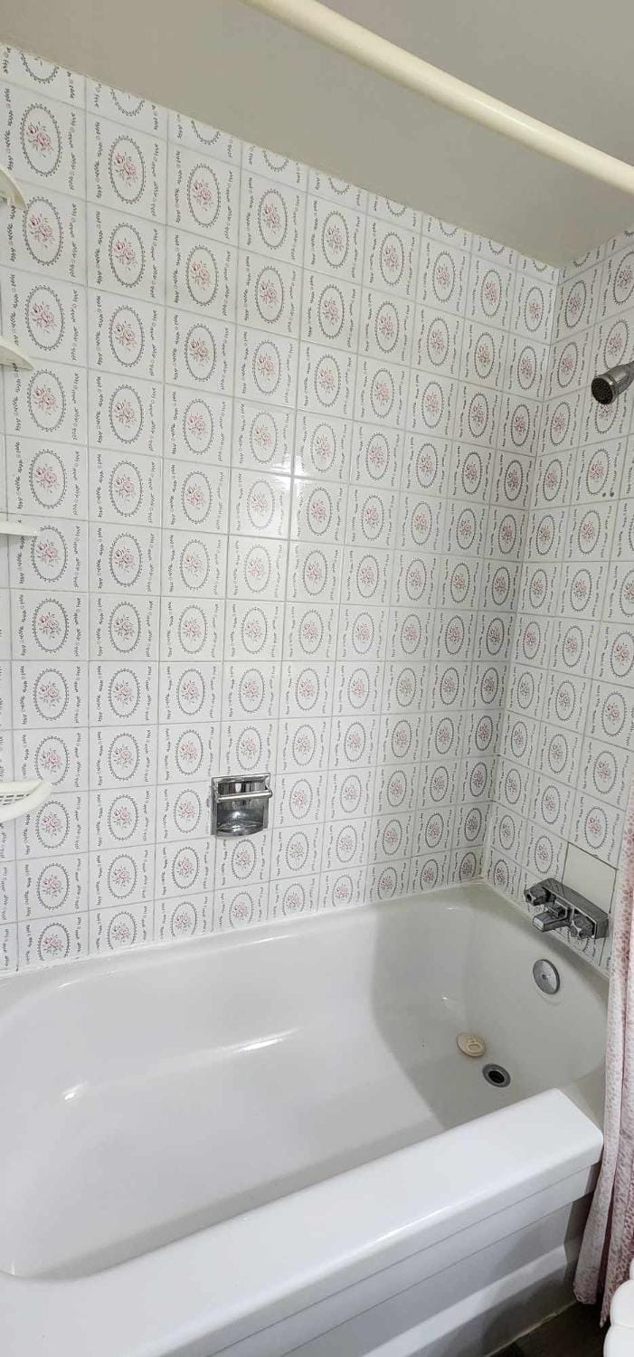 Cozy Town house Bed and Breakfast in Pickering