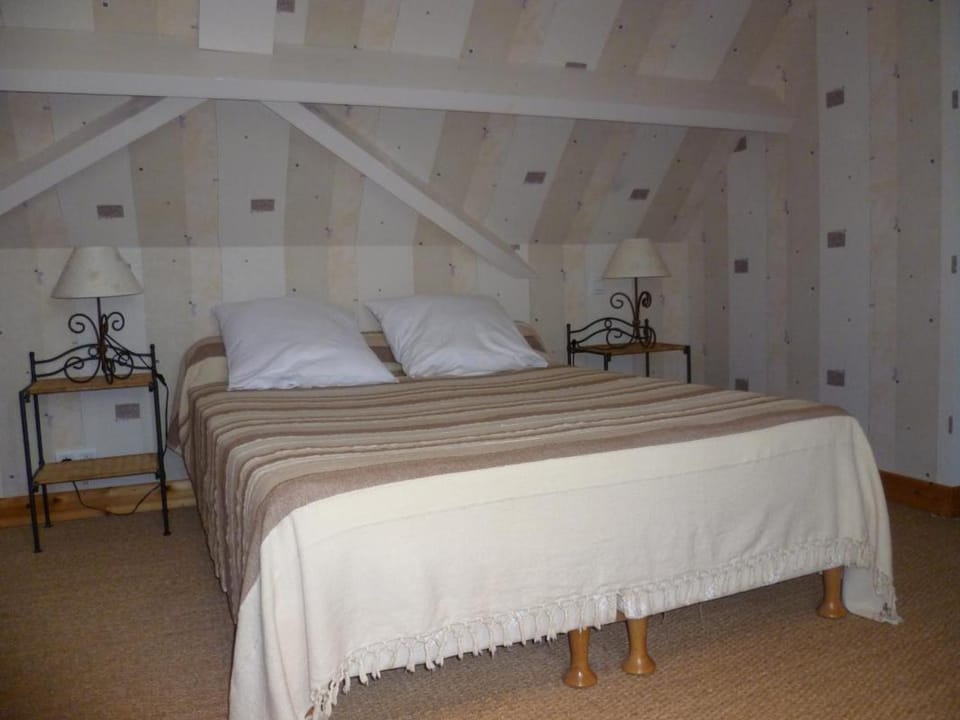 Charmant gîte dans la nature avec jardin, animaux admis - FR-1-491-387 House in Centre-Val de Loire