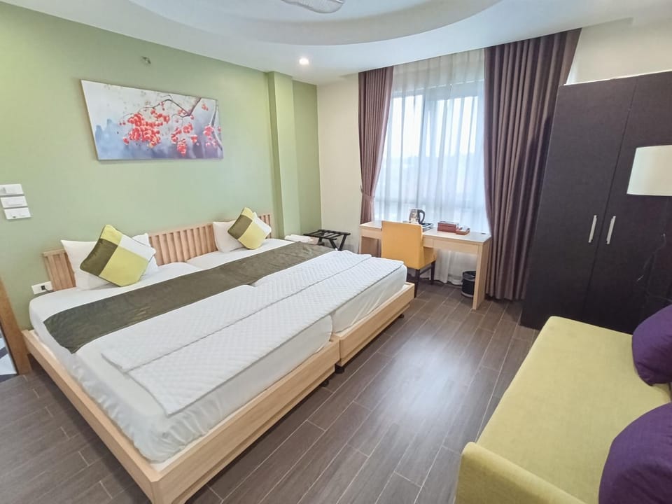 Hotel Minh Ha forever Bed and Breakfast in Laos