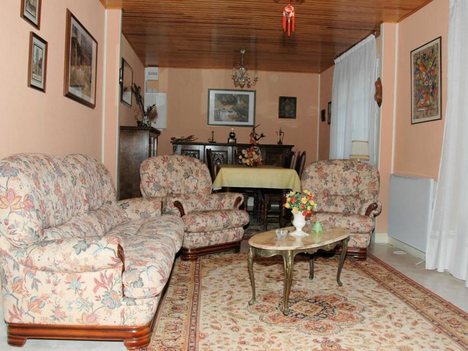 Gîte au cœur des châteaux de la Loire, jardin privé, garage, 2 chambres, proche Chambord et Beauval - FR-1-491-435 House in Centre-Val de Loire