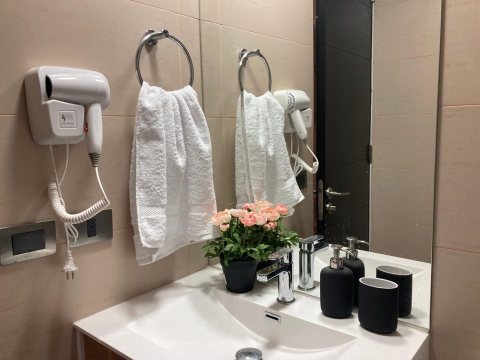 Bathroom, heating, towels