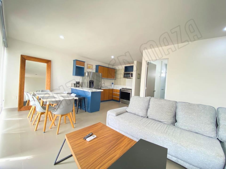 Kitchen or kitchenette, Living room, Dining area