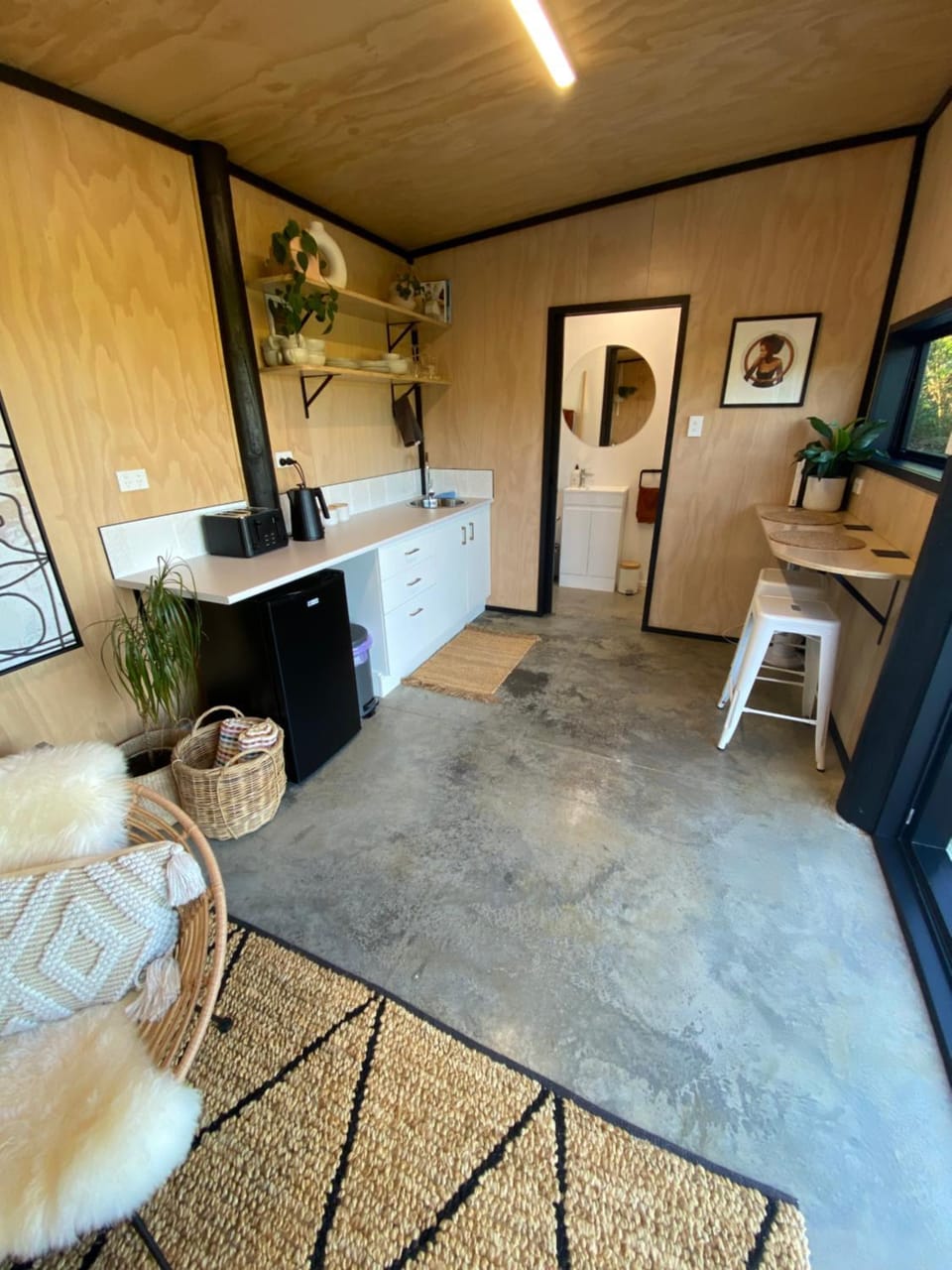 Kitchen or kitchenette, Breakfast, kitchen