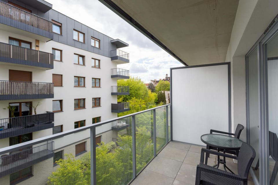 Day, Balcony/Terrace