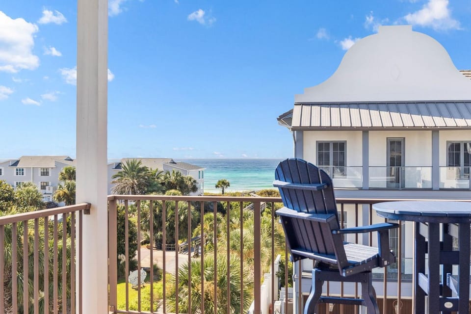 View (from property/room), Balcony/Terrace, Sea view