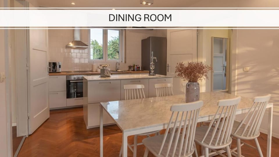 BREGOS SUPERIOR APARTMENT - unique design 3-BR - unbelievable panoramic view of Split - walking distance from UNESCO palace and Bacvice beach - free parking - BURALUX properties Apartment in Split