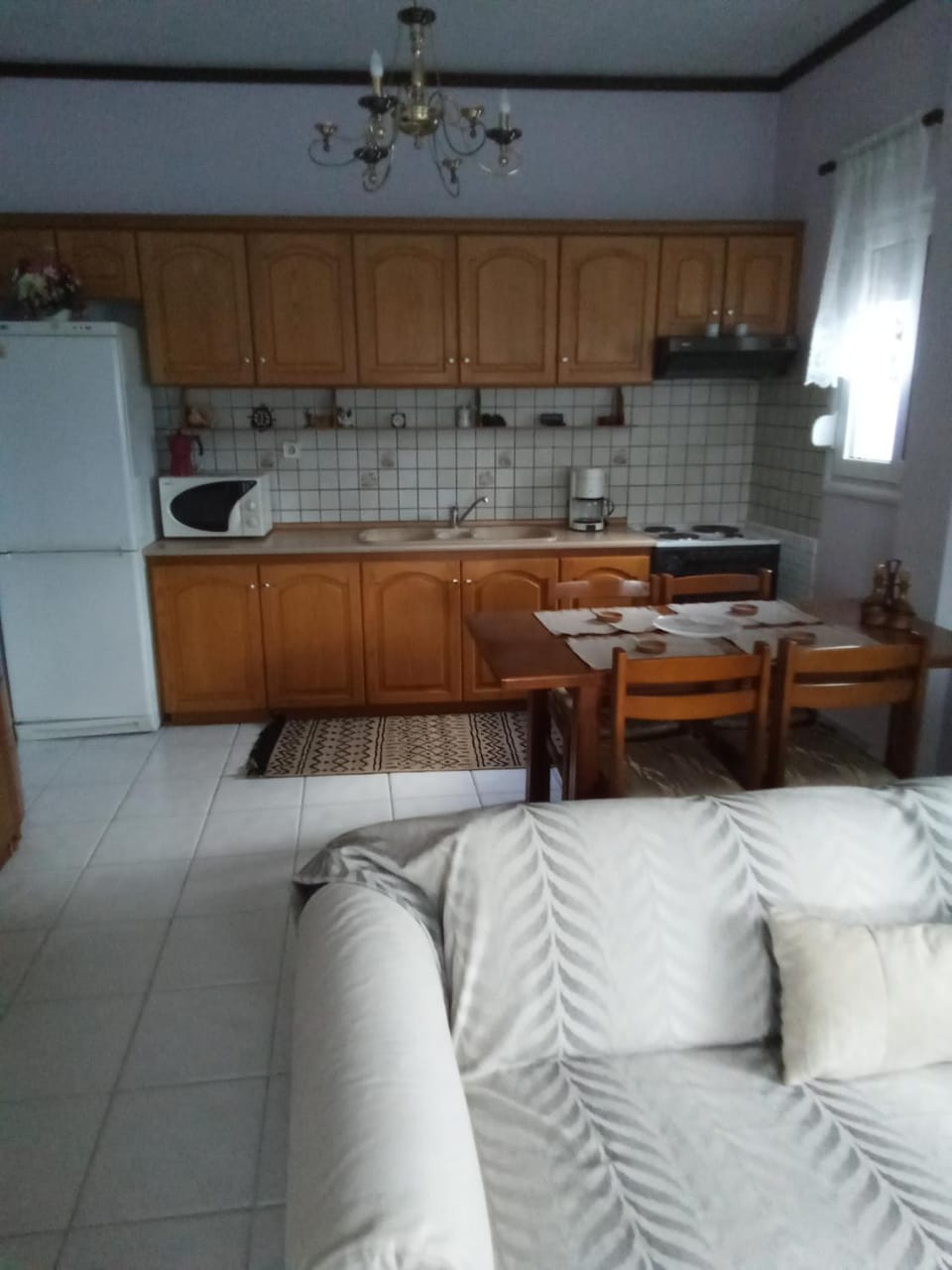 Kitchen or kitchenette, Living room