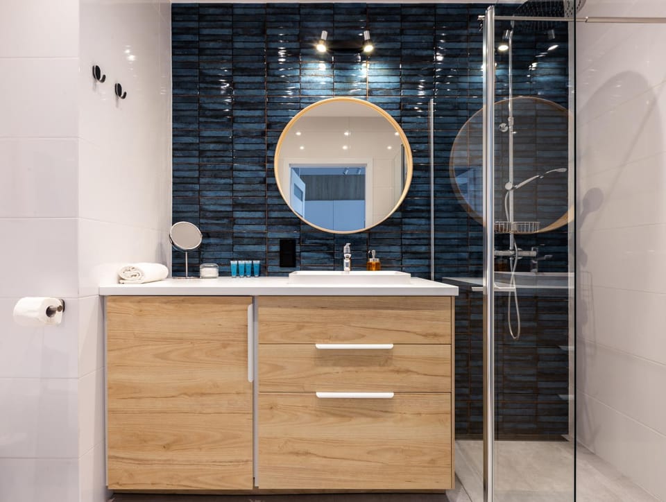 Shower, Bathroom