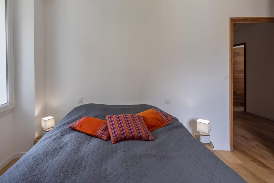 Living room, Bedroom