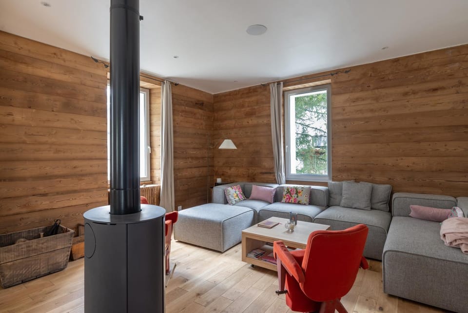 Property building, Living room