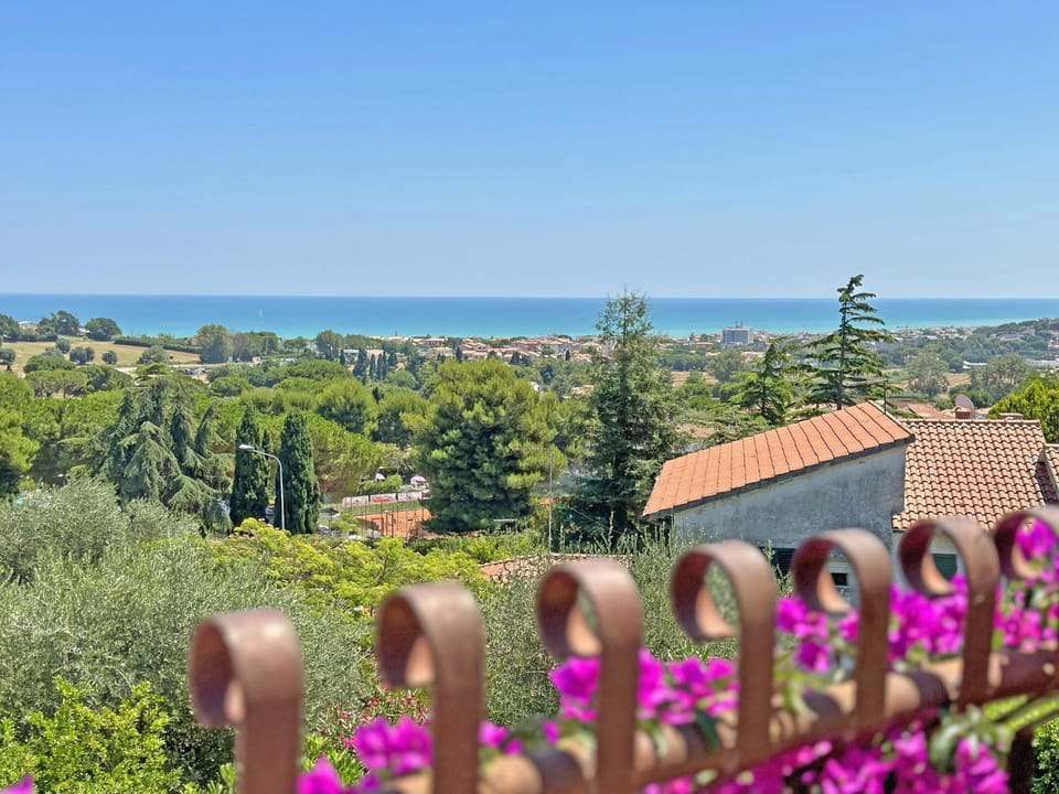 Spring, Day, Natural landscape, Sea view