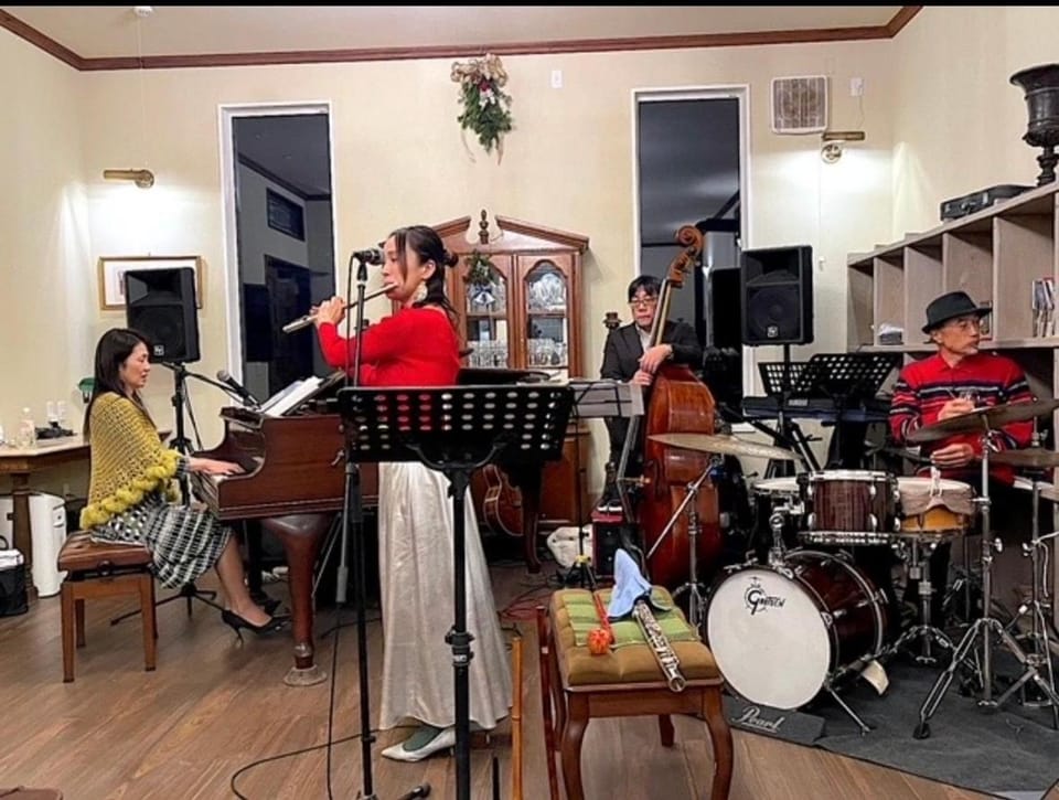 ヴィラカーサビアンカ八ヶ岳 Bed and Breakfast in Nagano Prefecture