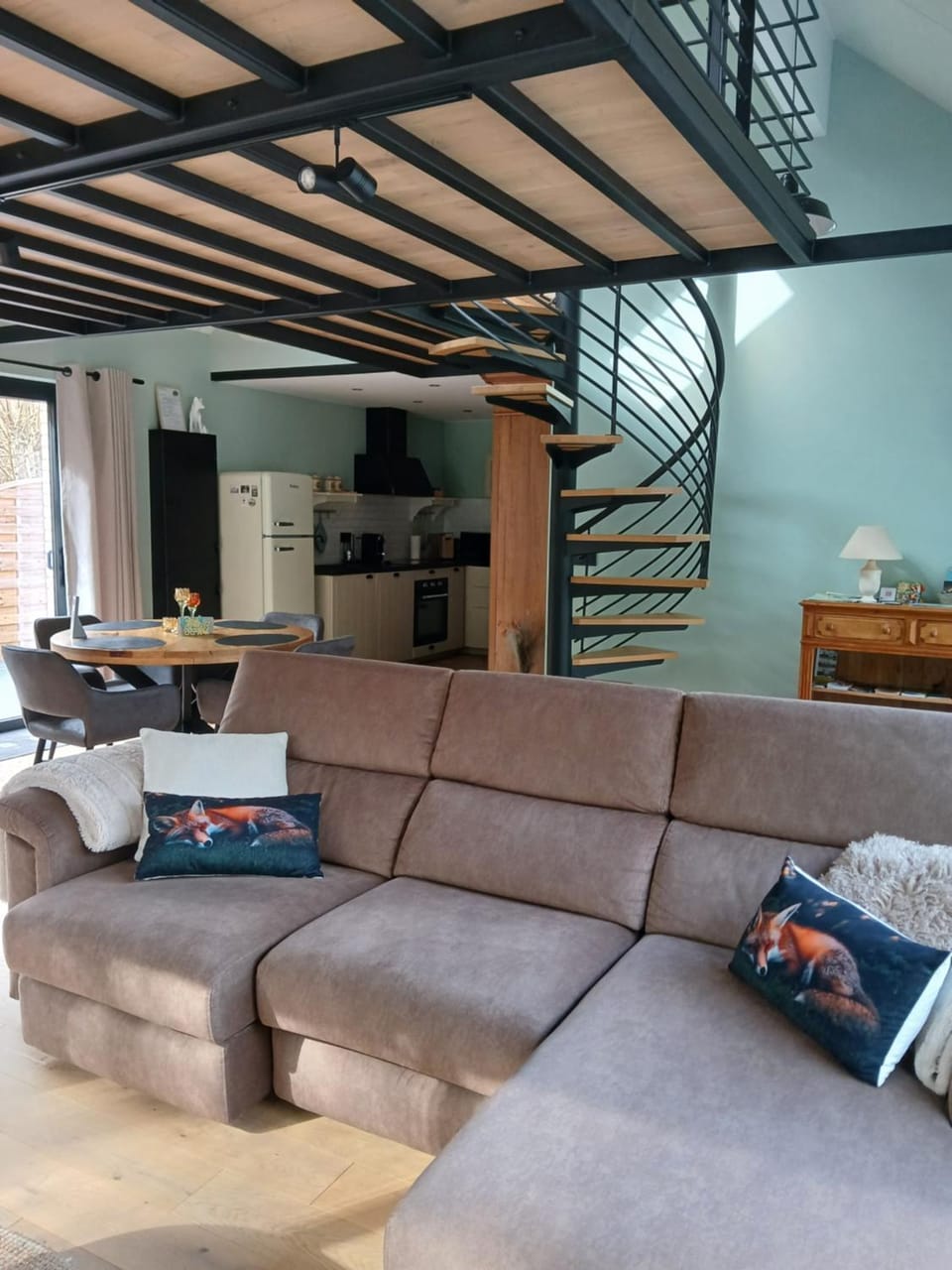 Seating area