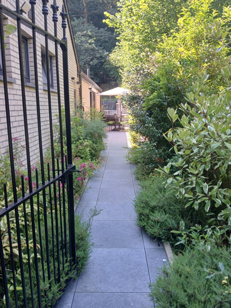 Patio, Facade/entrance, Garden, Garden view