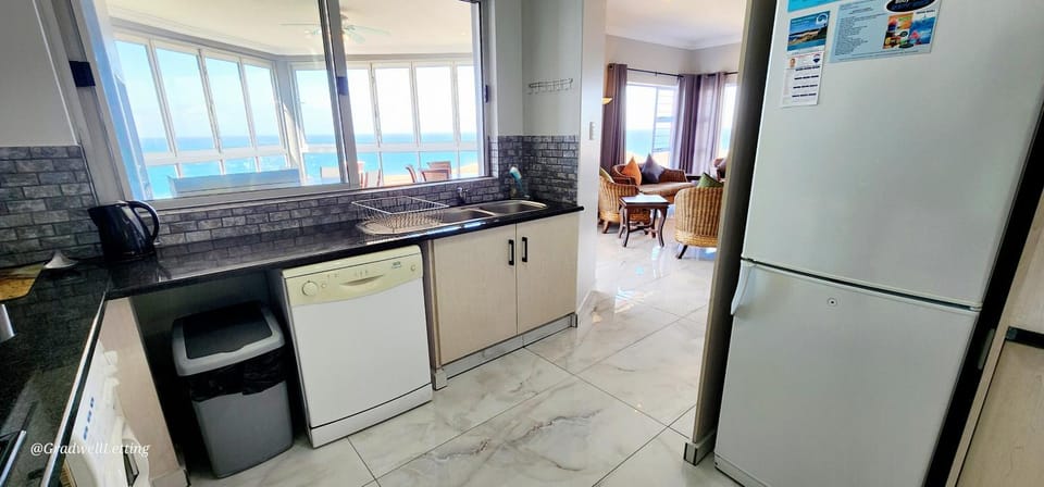 Kitchen or kitchenette, dishwasher, minibar, pet friendly, stove