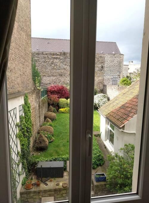 Garden, Garden view