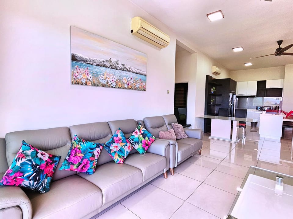 Loft B Imago - Sunset Seaview 3 Bedrooms 3 bathrooms -9Pax Apartment in Kota Kinabalu