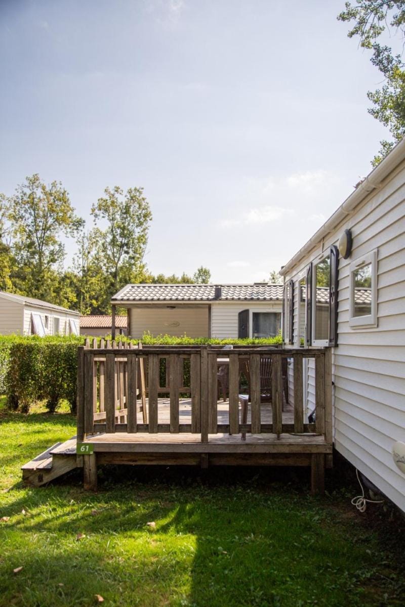 Camping maeva Respire La Comtesse Campground/ 
RV Resort in Nouvelle-Aquitaine