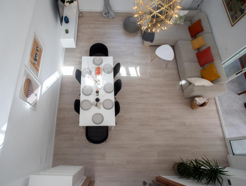 Living room, Seating area, Dining area