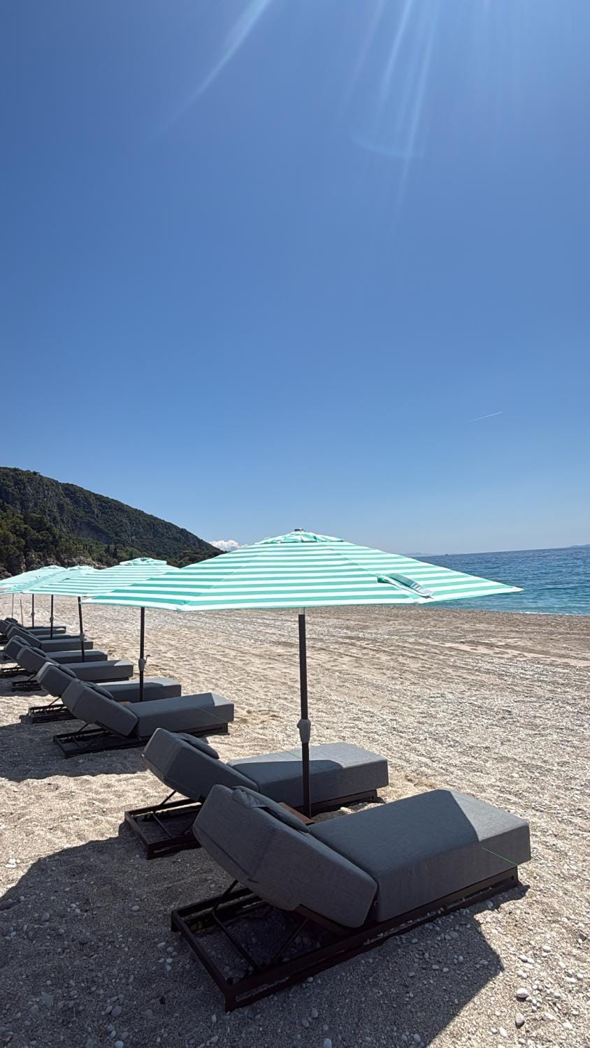 Day, Natural landscape, Summer, Beach, Sea view, Time of day, Location, sunbed