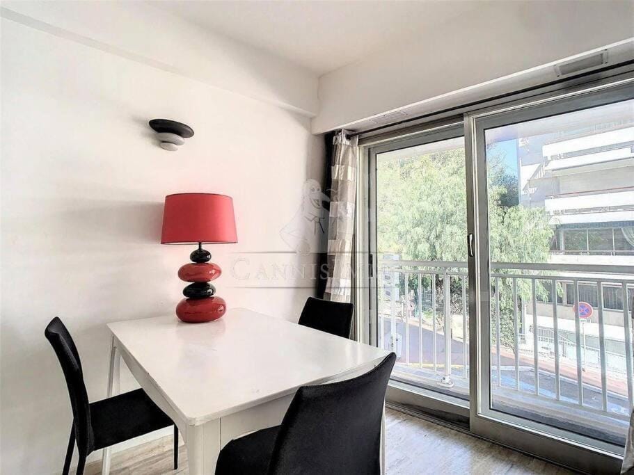View (from property/room), Living room, Dining area