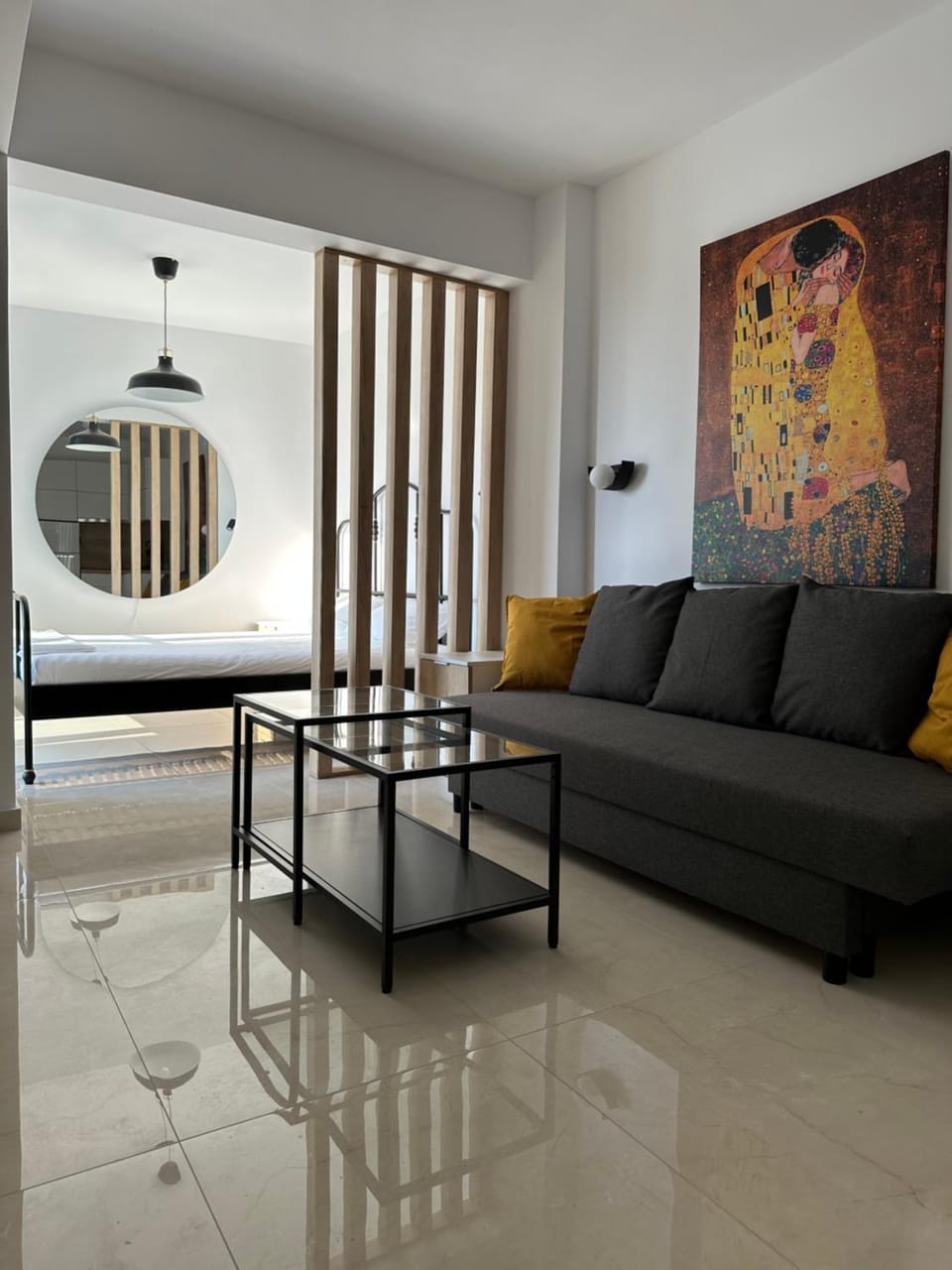 Living room, Photo of the whole room, Seating area, Bedroom
