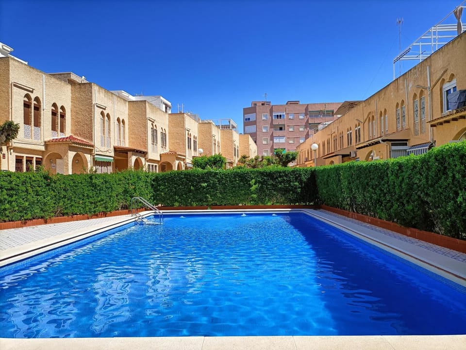 Property building, Swimming pool