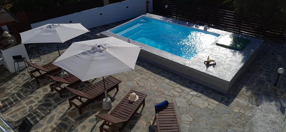 Το σπιτι του μελισσοκομου House in Lasithi