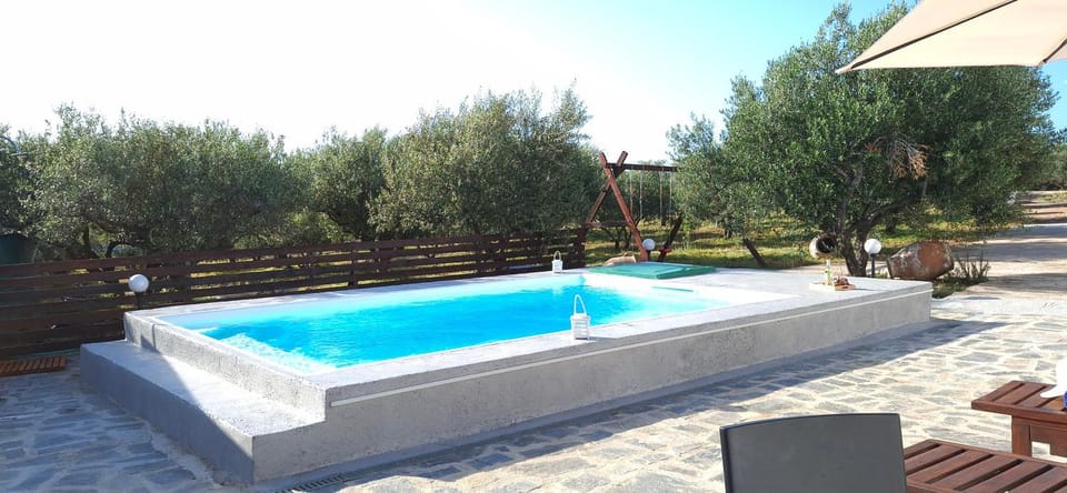 Το σπιτι του μελισσοκομου House in Lasithi