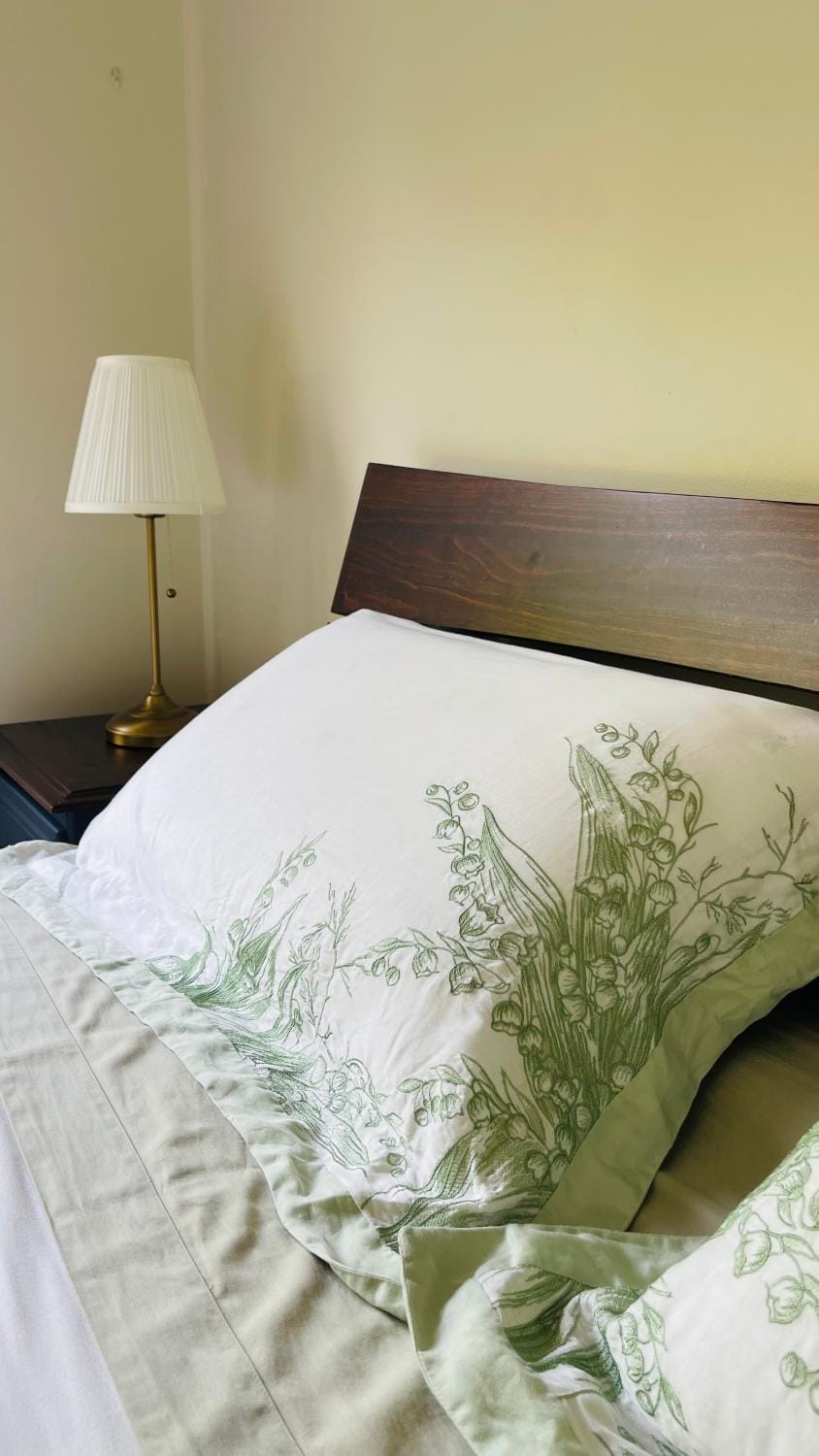 COMFORT QUEEN GARDEN VIEW ROOM MACQUARIE PARK RYDE Vacation rental in Sydney