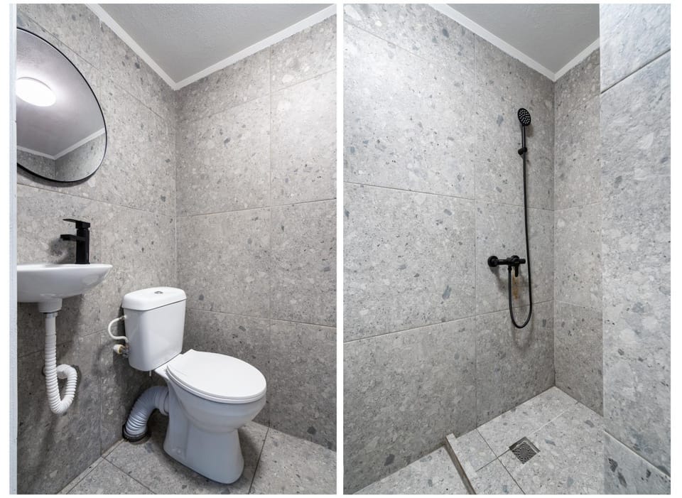 Shower, Toilet, Bathroom